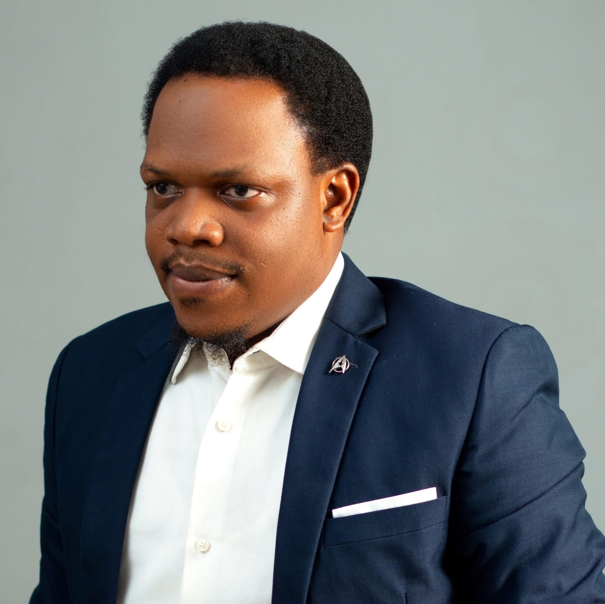 Akinola Akintilebo, Founder and Managing Partner of RetailWings Africa